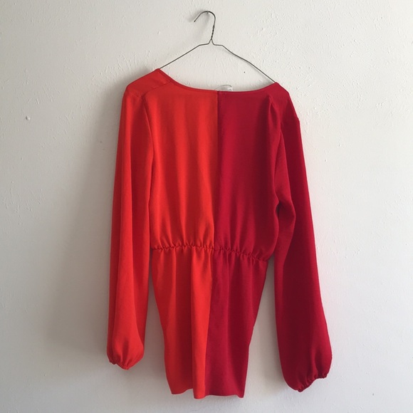 Contrast top - Picture 2 of 4